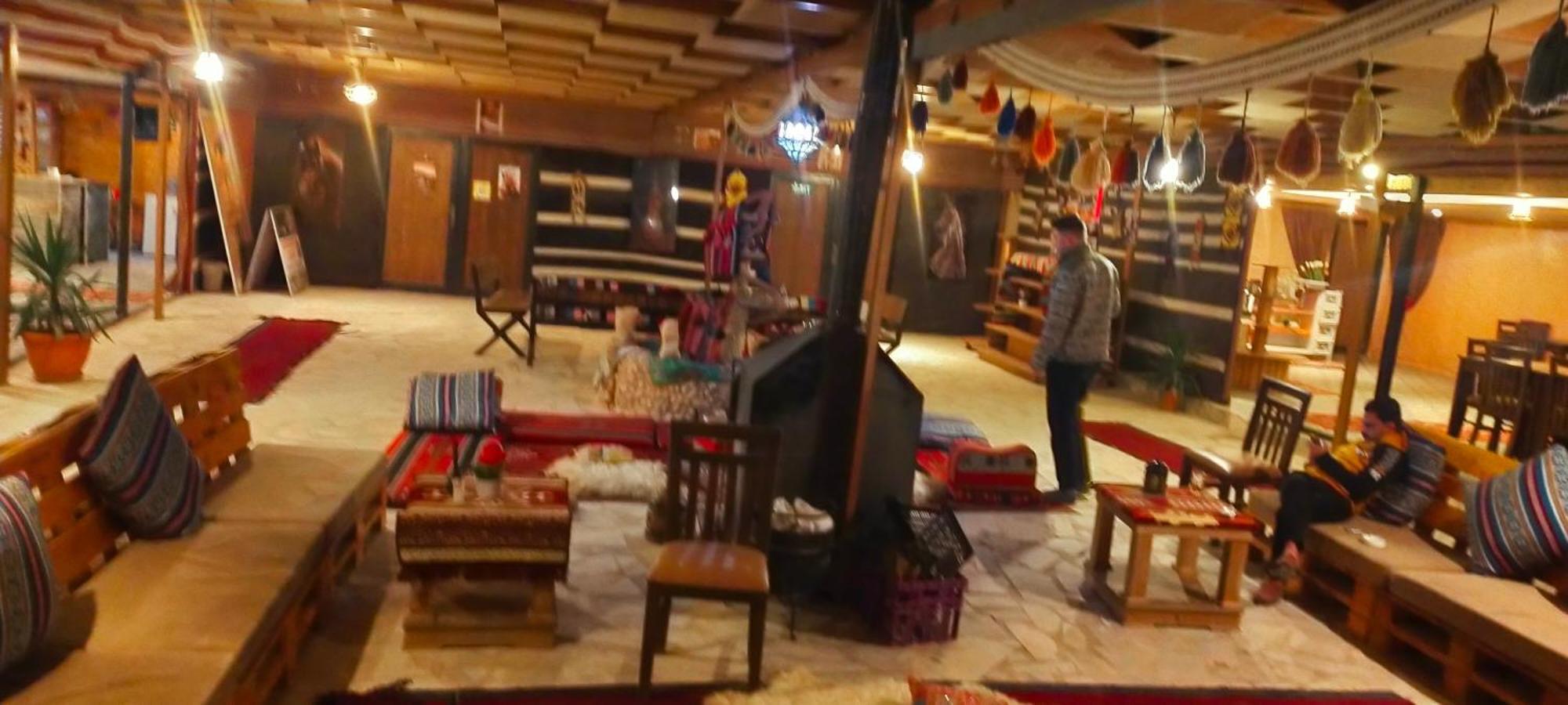 Hotel Petra Wassaif Camp à Wadi Musa Extérieur photo